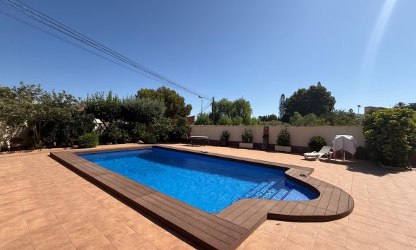 Gensalg - Villa -
Torrevieja - Costa Blanca