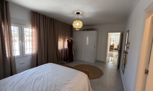 Gensalg - Villa -
Torrevieja - Costa Blanca