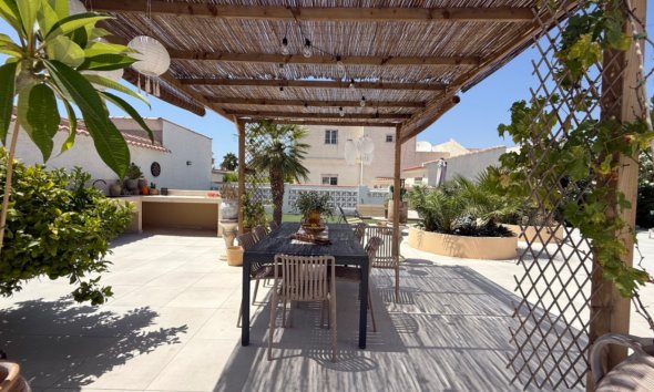 Gensalg - Villa -
Torrevieja - Costa Blanca