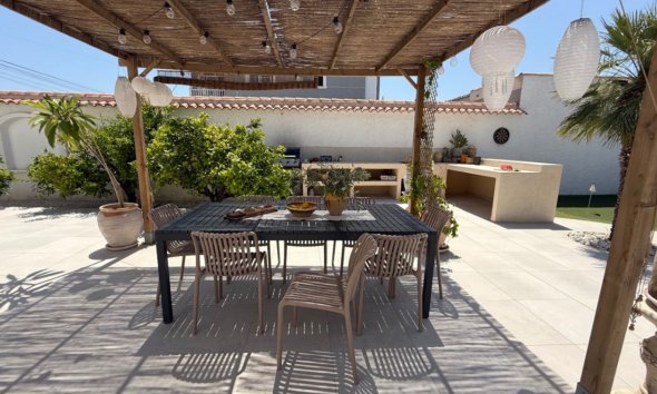 Gensalg - Villa -
Torrevieja - Costa Blanca