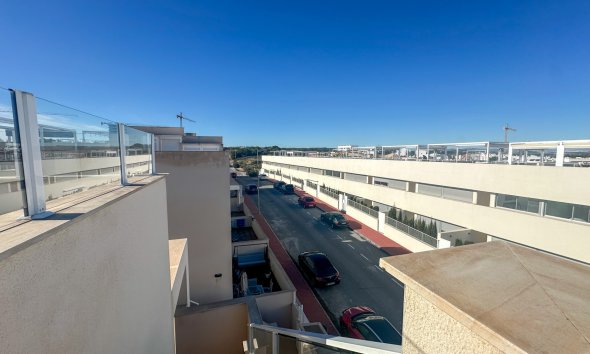 Gensalg - Rækkehus -
Torrevieja - Los Balcones