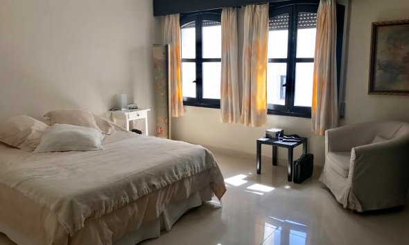 Gensalg - apartment -
Marbella - Puerto Banús