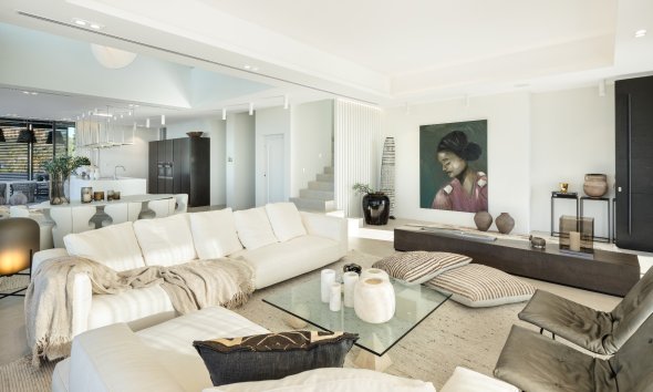 Resale - Villa -
Benahavis - La Quinta