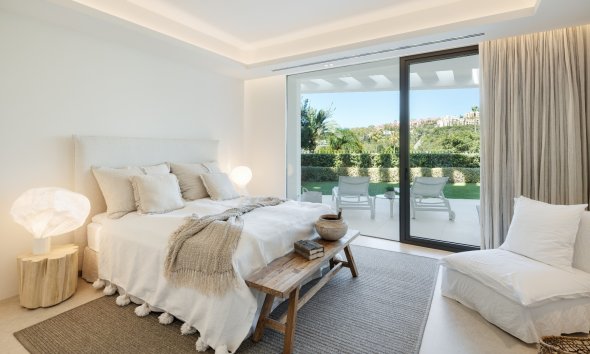 Resale - Villa -
Benahavis - La Quinta