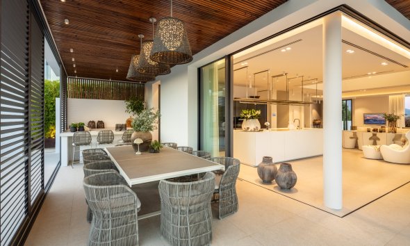Resale - Villa -
Benahavis - La Quinta
