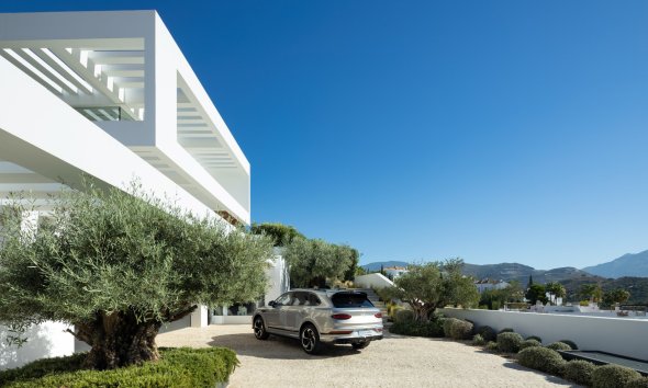 Resale - Villa -
Benahavis - La Quinta