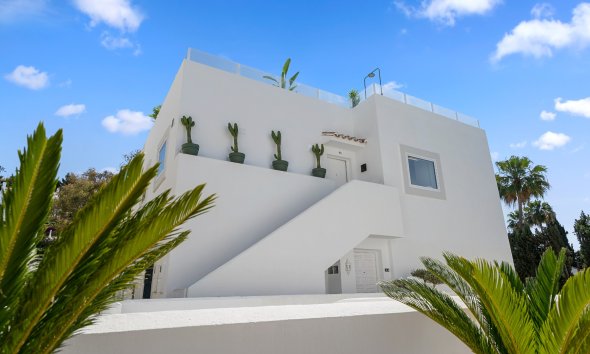 Gensalg - apartment -
Marbella - Nueva Andalucía