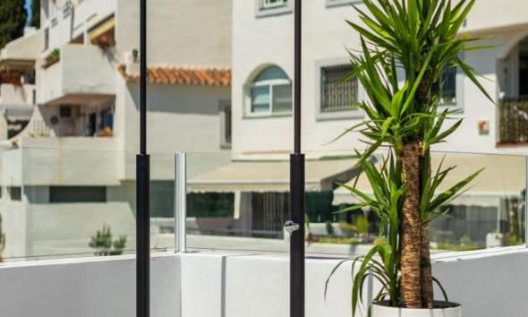 Gensalg - apartment -
Marbella - Nueva Andalucía