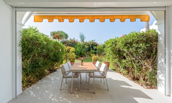 Gensalg - Rækkehus -
Marbella - Nueva Andalucía