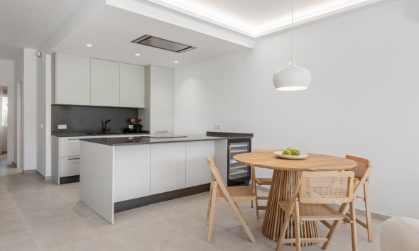 Gensalg - Rækkehus -
Marbella - Nueva Andalucía