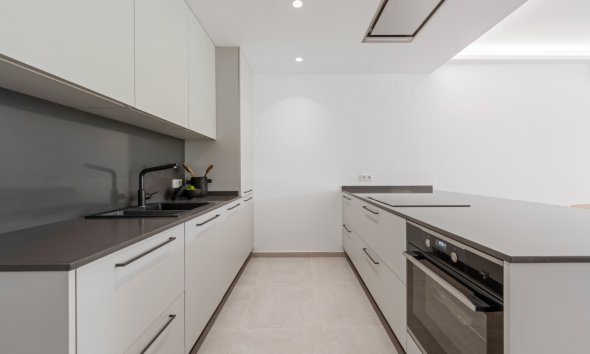Gensalg - Rækkehus -
Marbella - Nueva Andalucía