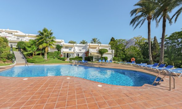 Gensalg - Rækkehus -
Marbella - Nueva Andalucía