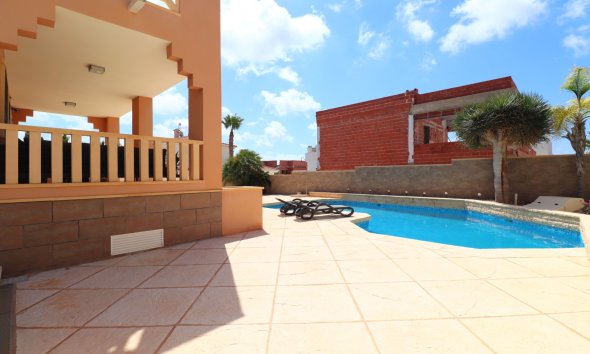 Gensalg - Villa -
Ciudad Quesada - La Fiesta