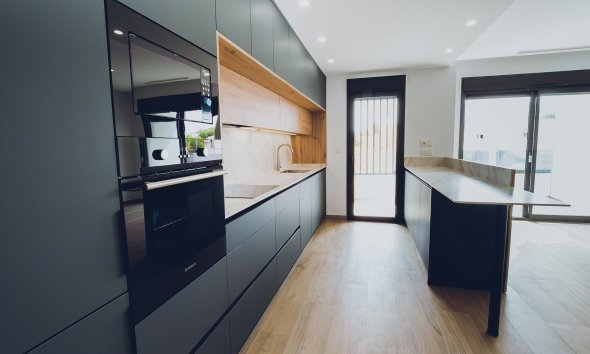 Nybyggeri - Penthouse -
Redován