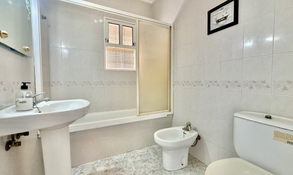 Reventa - apartment -
Orihuela Costa - Playa Flamenca