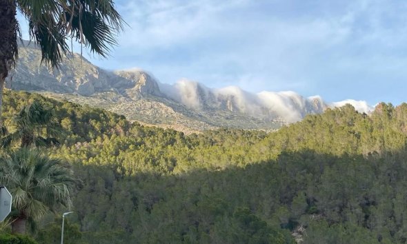 Resale - Villa -
Altea - Marina Baja