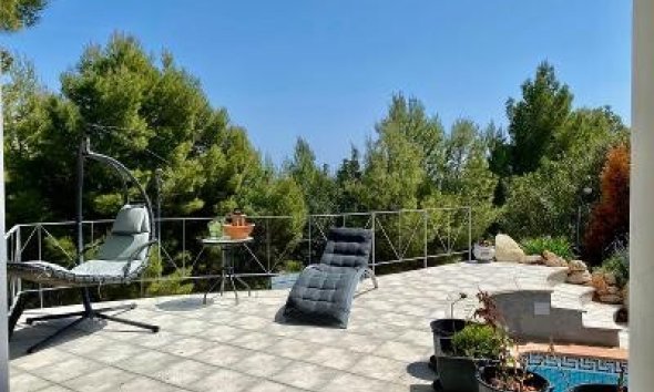 Resale - Villa -
Altea - Marina Baja