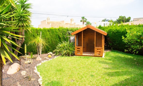 Resale - Villa -
Orihuela Costa - Cabo Roig