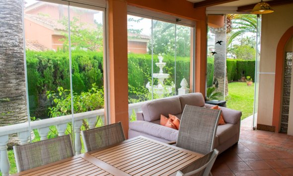 Resale - Villa -
Orihuela Costa - Cabo Roig