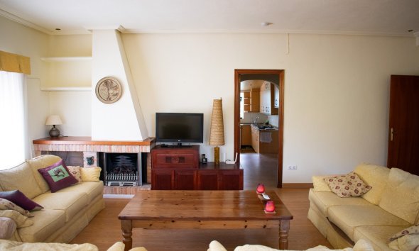 Resale - Villa -
Orihuela Costa - Cabo Roig