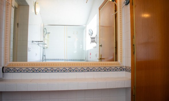 Resale - Villa -
Orihuela Costa - Cabo Roig