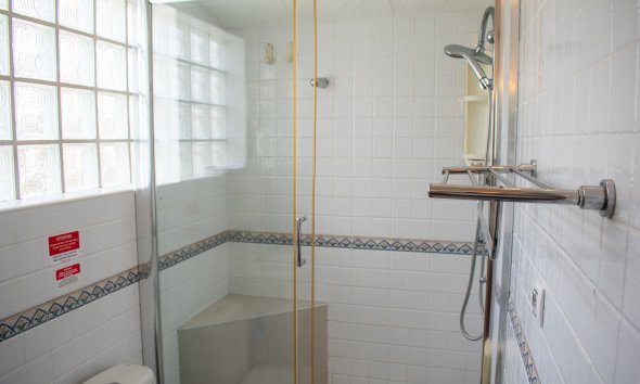 Resale - Villa -
Orihuela Costa - Cabo Roig