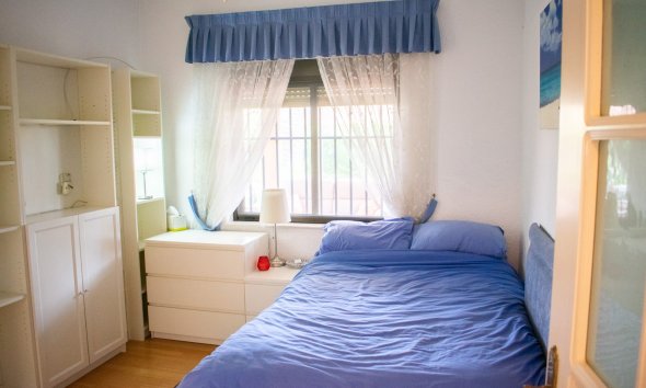 Resale - Villa -
Orihuela Costa - Cabo Roig