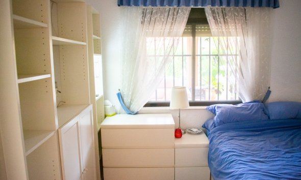 Resale - Villa -
Orihuela Costa - Cabo Roig