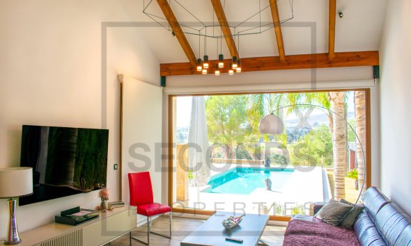 Resale - Villa -
Algorfa - La finca Golf
