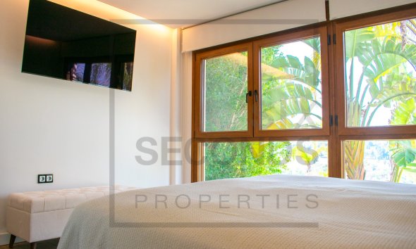 Resale - Villa -
Algorfa - La finca Golf