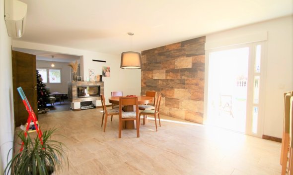 Resale - Villa -
Rojales - Ciudad Quesada