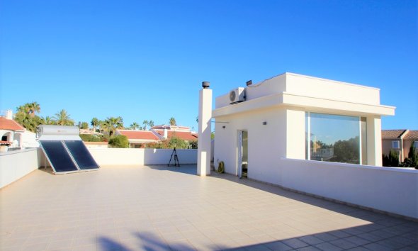 Resale - Villa -
Rojales - Ciudad Quesada