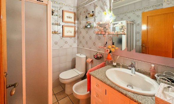 Resale - Country House -
Elche - Altzabares Alto