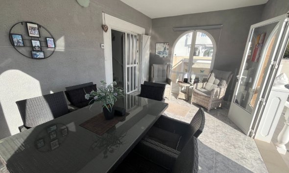 Reventa - Villa -
Benijofar - Monte Azul