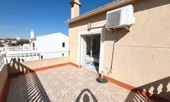 Reventa - Villa -
Benijofar - Monte Azul