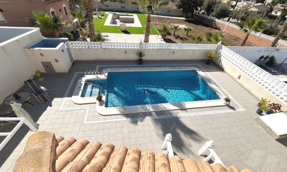 Reventa - Villa -
Benijofar - Monte Azul