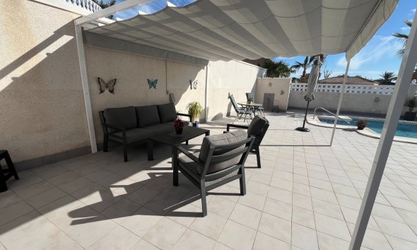 Reventa - Villa -
Benijofar - Monte Azul