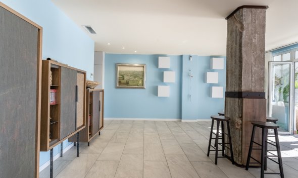 Resale - apartment -
Alicante - - Centro  -