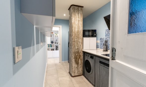 Resale - apartment -
Alicante - - Centro  -