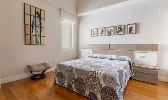 Reventa - apartment -
Alicante - - Centro  -