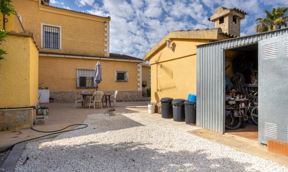 Resale - Villa -
Elche - La Hoya
