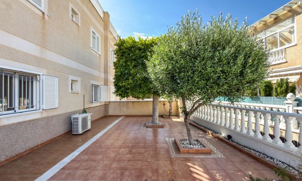 Reventa - apartment -
Orihuela Costa - Playa Flamenca