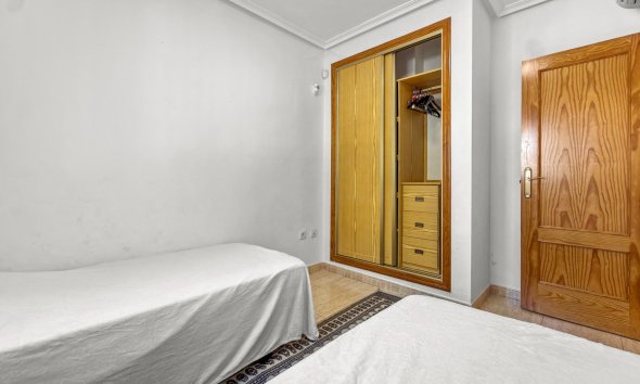 Reventa - apartment -
Orihuela Costa - Playa Flamenca