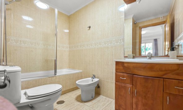 Reventa - apartment -
Orihuela Costa - Playa Flamenca