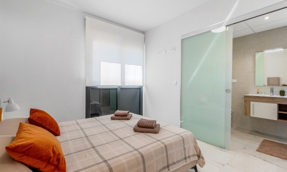 Reventa - apartment -
Orihuela Costa - Playa Flamenca