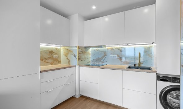 Resale - apartment -
Orihuela Costa - Punta Prima