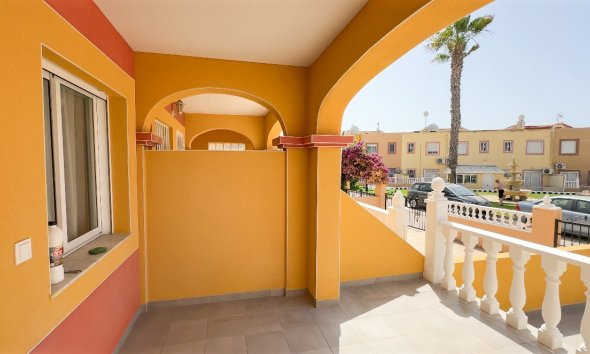 Gensalg - Rækkehus -
Orihuela Costa - La Regia