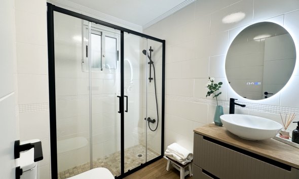 Resale - apartment -
Orihuela Costa - Playa Flamenca