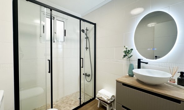Resale - apartment -
Orihuela Costa - Playa Flamenca