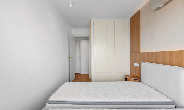 Reventa - apartment -
Torrevieja - Punta Prima